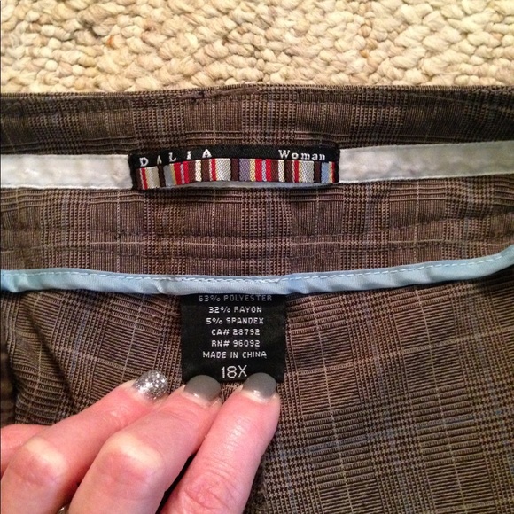 Checked Pants - Picture 3 of 4